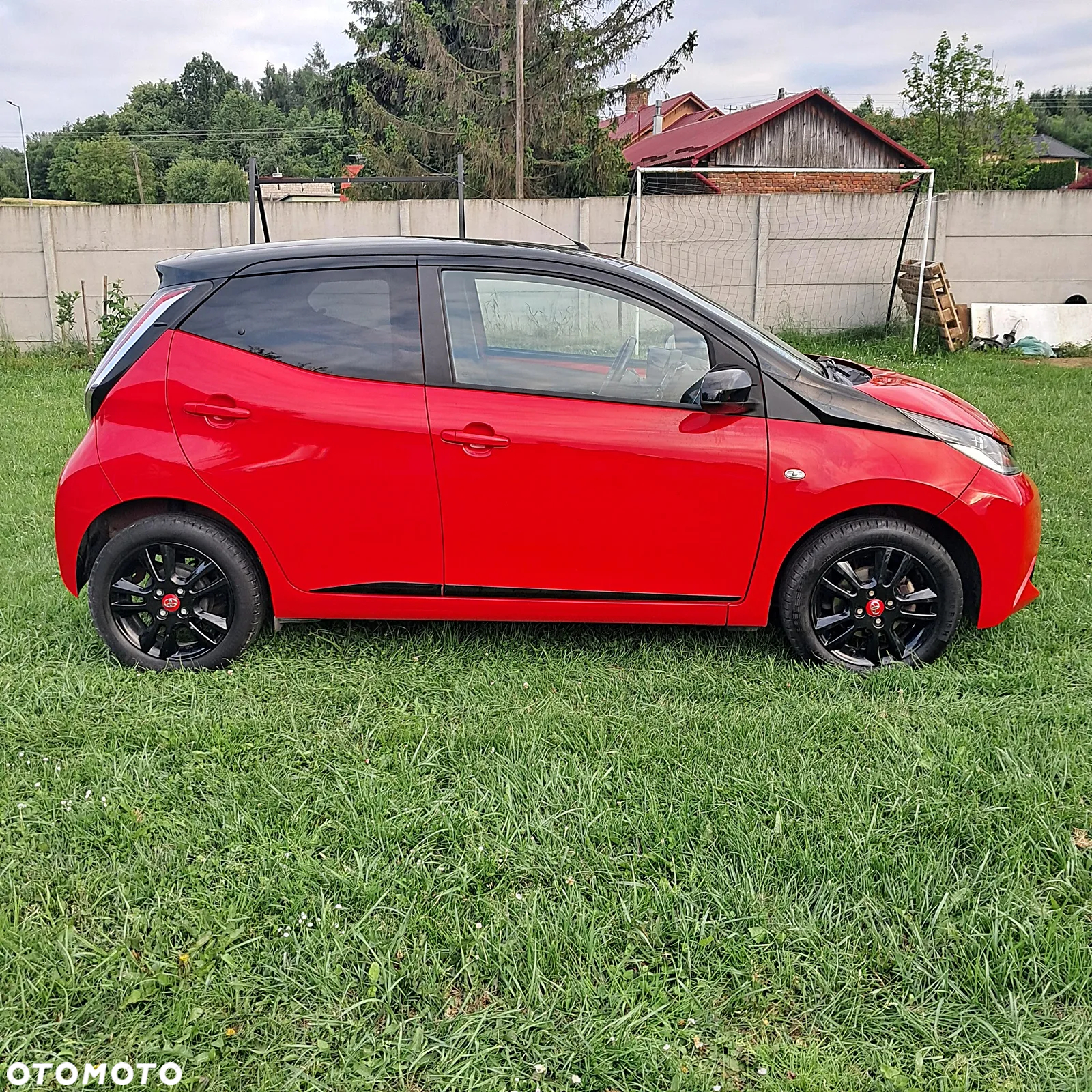 Toyota Aygo x-play Edition S+ - 18