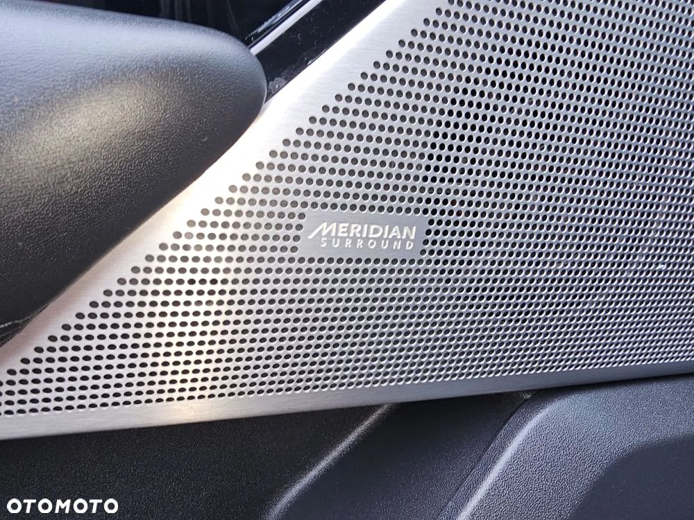 Land Rover Range Rover Velar 5.0 V8 S/C SV AB Dynamic - 25