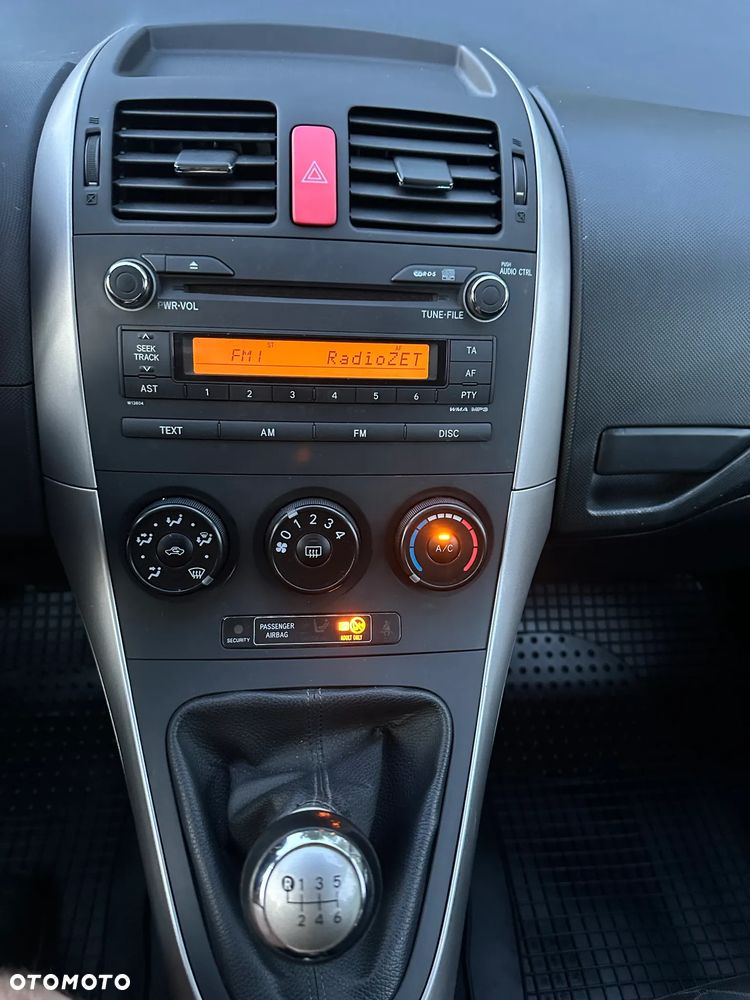 Toyota Auris 1.33 VVT-i Luna - 10