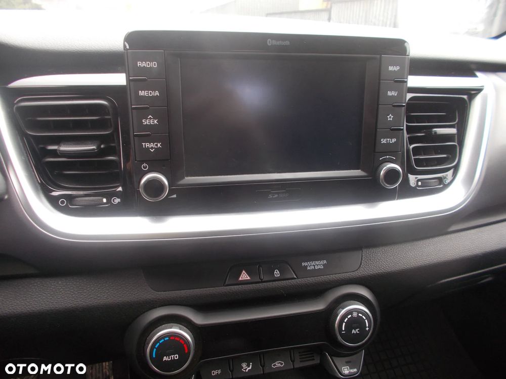 Kia Stonic 1.4 L - 14