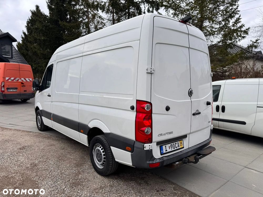 Volkswagen CRAFTER ŚREDNI PO LIFTOWY KLIMATYZACJA - 8