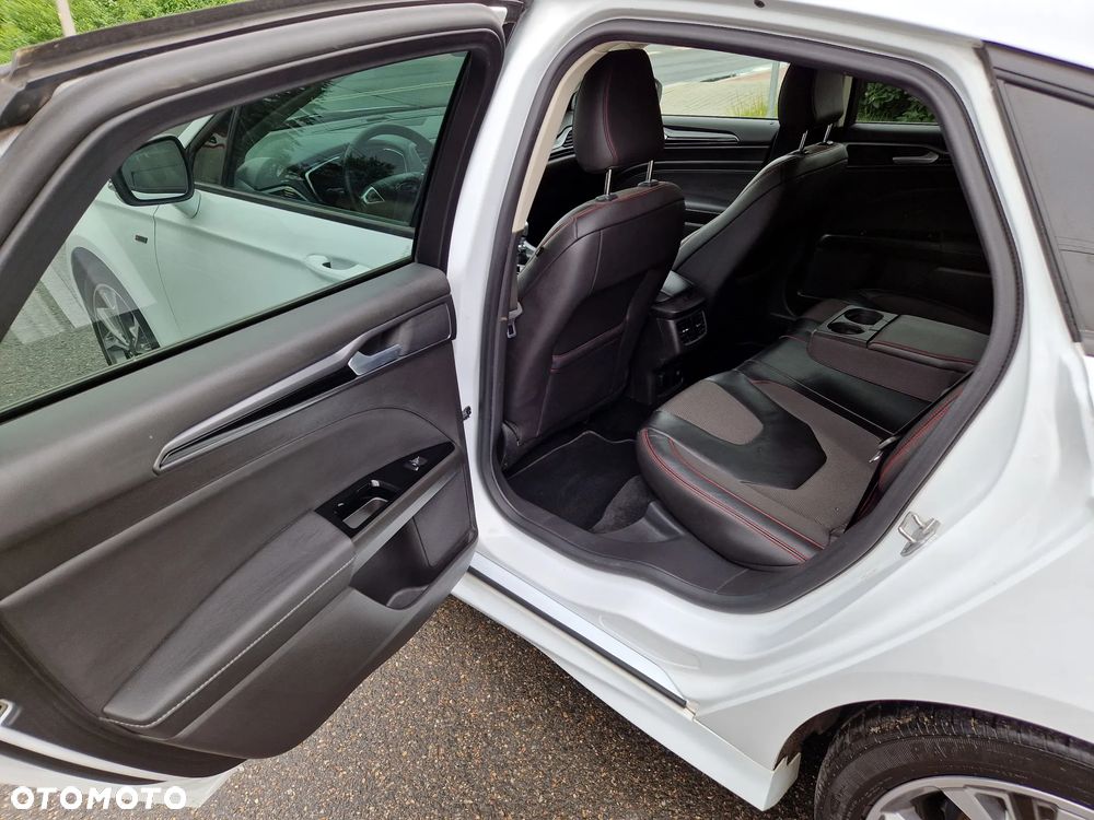 Ford Mondeo 2.0 TDCi ST-Line X - 16