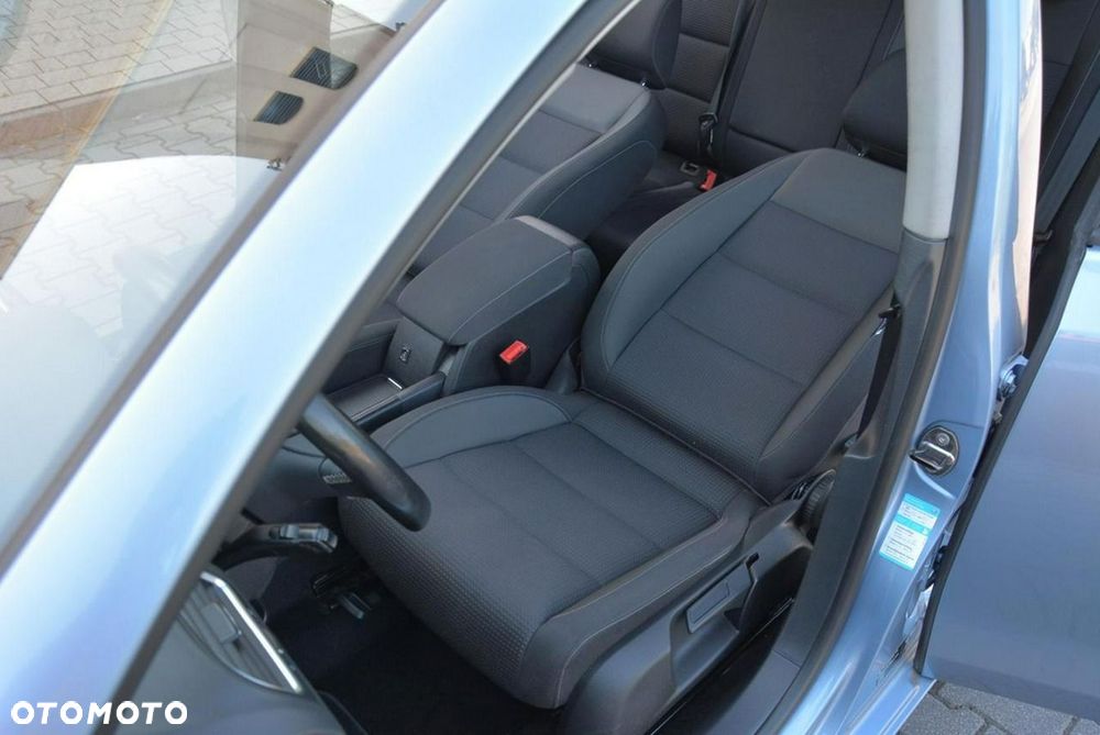 Volkswagen Golf 1.4 TSI DSG Team - 19