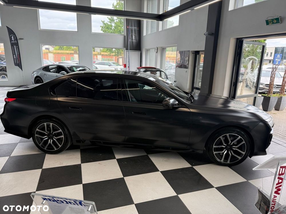 BMW Seria 7 - 4