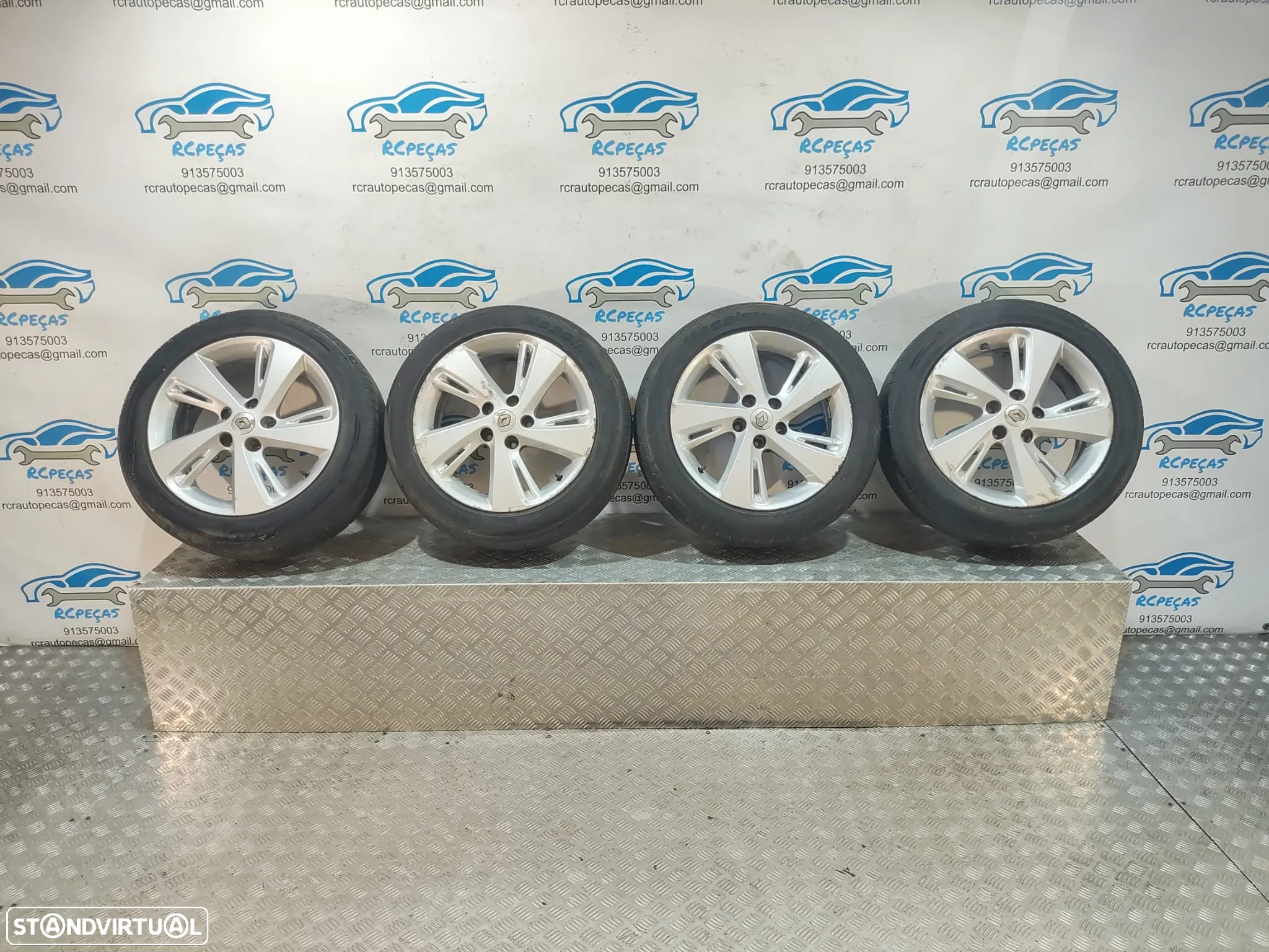 Jantes 17 Originais Renault 7J ET49 5x114,3 - 14