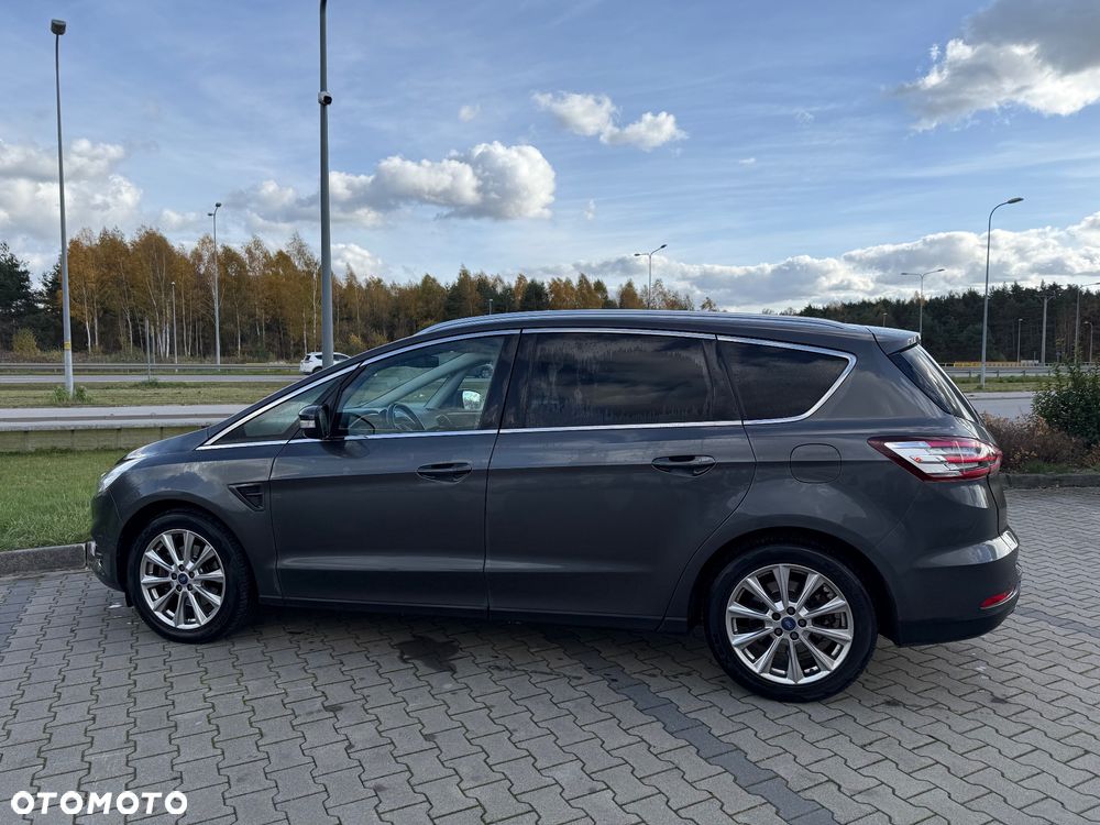Ford S-Max 2.0 TDCi Titanium PowerShift - 2