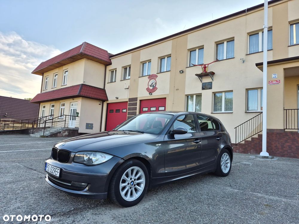 BMW Seria 1 - 1