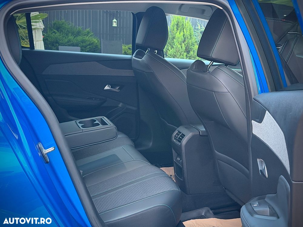 Peugeot 308 1.2 L PureTech Turbo S&S EAT8 Allure Pack - 22