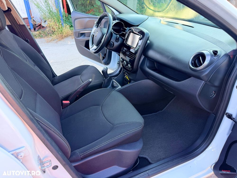 Renault Clio - 20