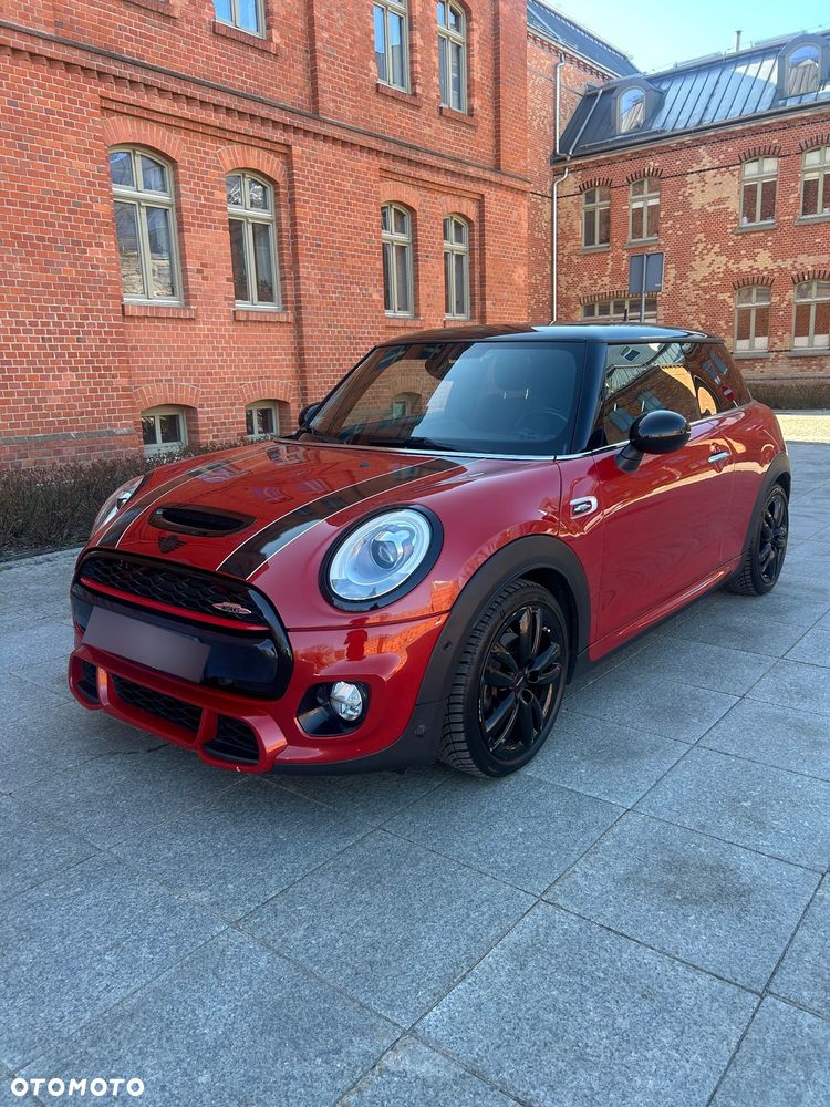 MINI Cooper John Works Trim - 1