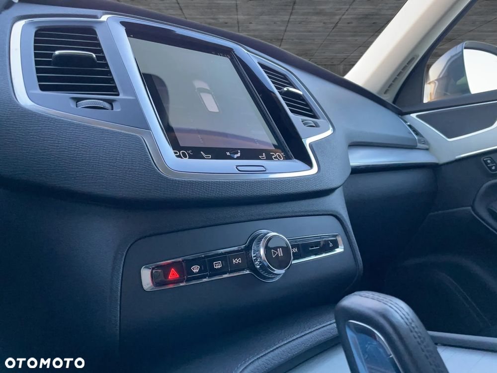 Volvo XC 90 B5 B AWD Inscription - 21