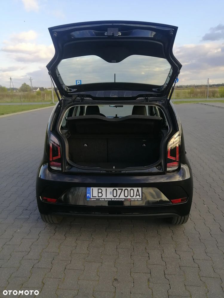 Volkswagen up! 1.0 White Style - 9