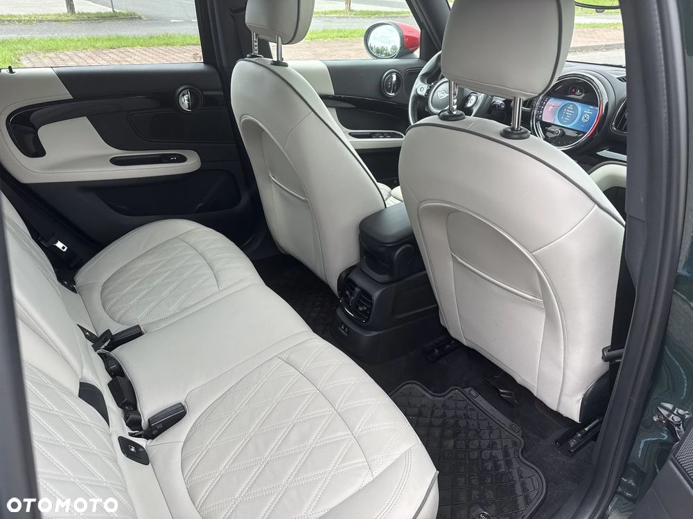 MINI John Cooper Works - 18