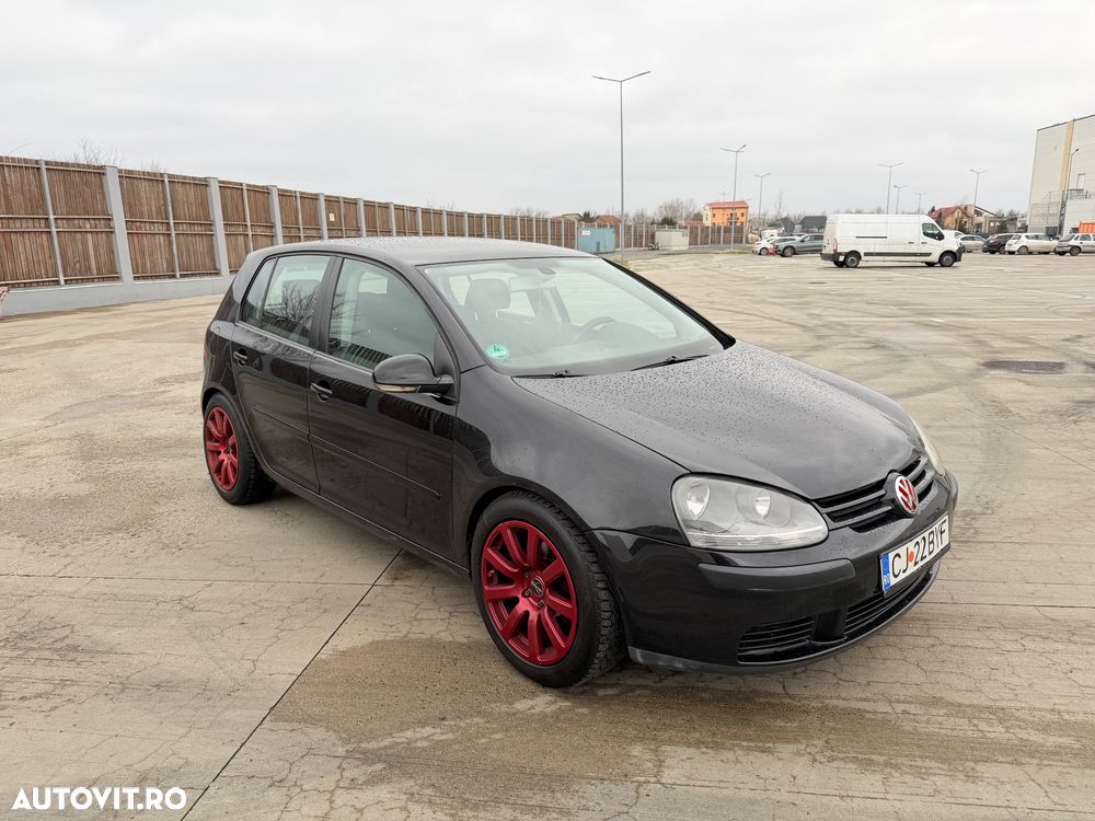 Volkswagen Golf - 2