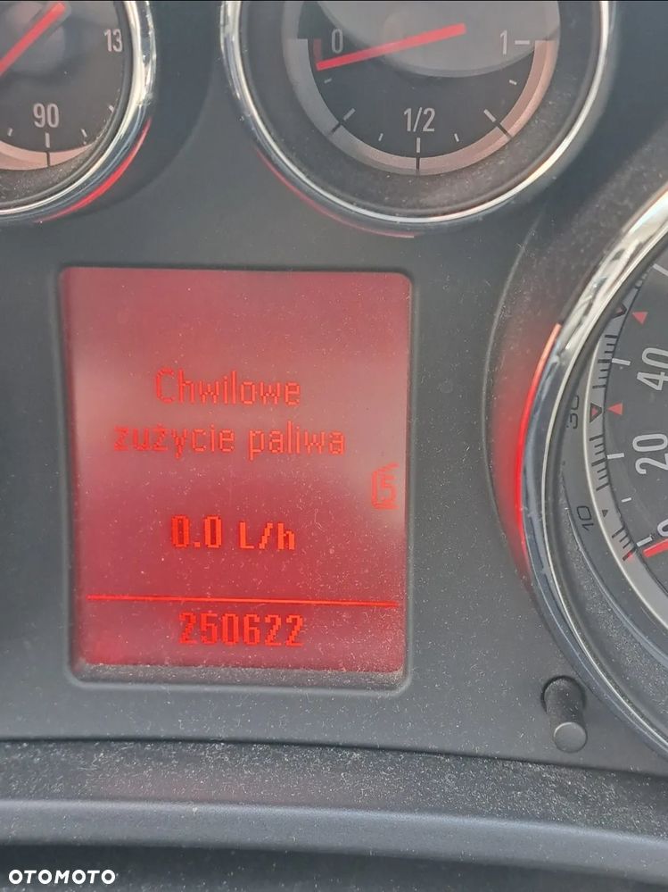 Opel Insignia 2.0 CDTI - 17