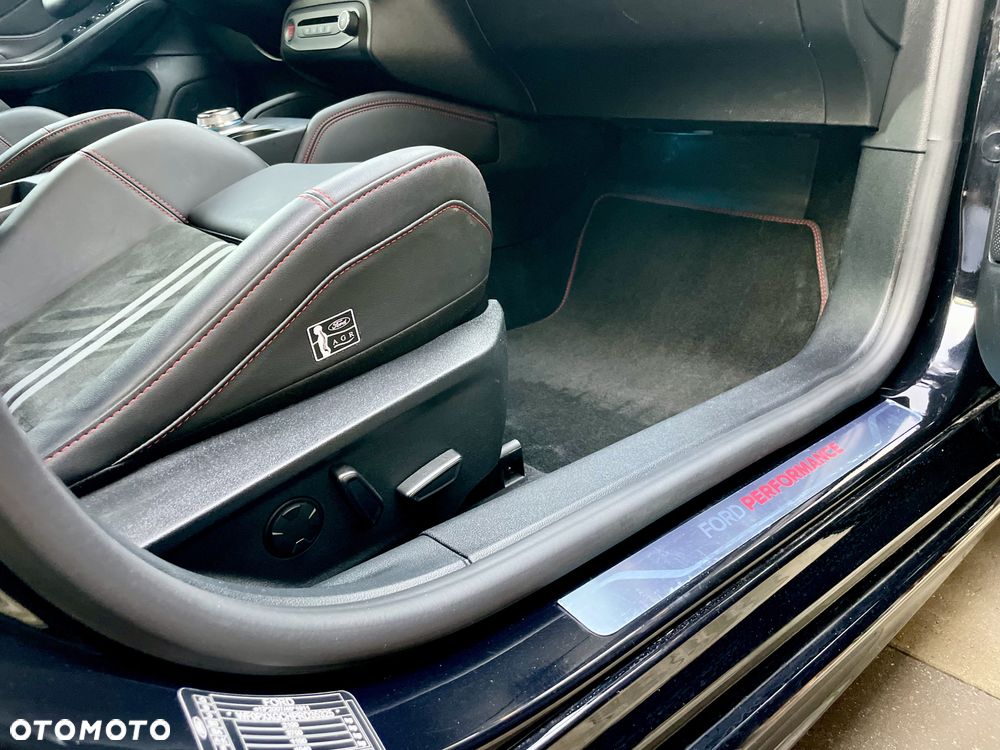 Ford Focus 2.3 EcoBoost ST X - 10