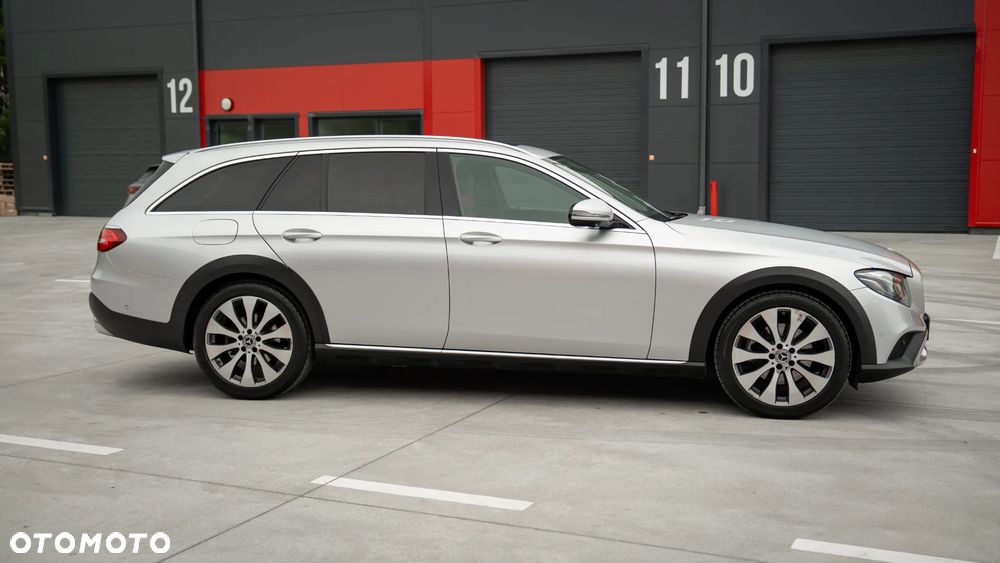 Mercedes-Benz Klasa E 220 d 4-Matic All-Terrain - 4
