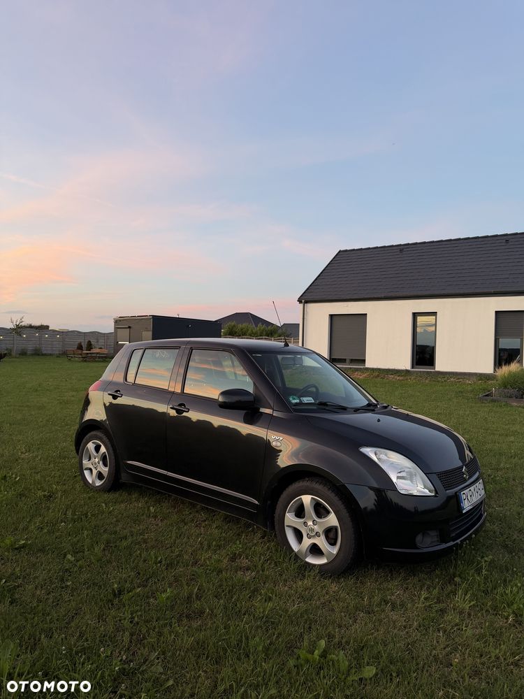 Suzuki Swift - 2