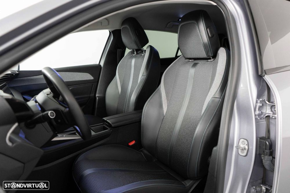 Peugeot 308 1.6 Hybrid Allure e-EAT8 - 8