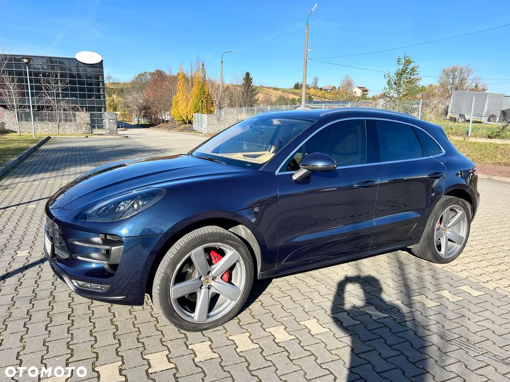 Porsche Macan Turbo PDK - 12