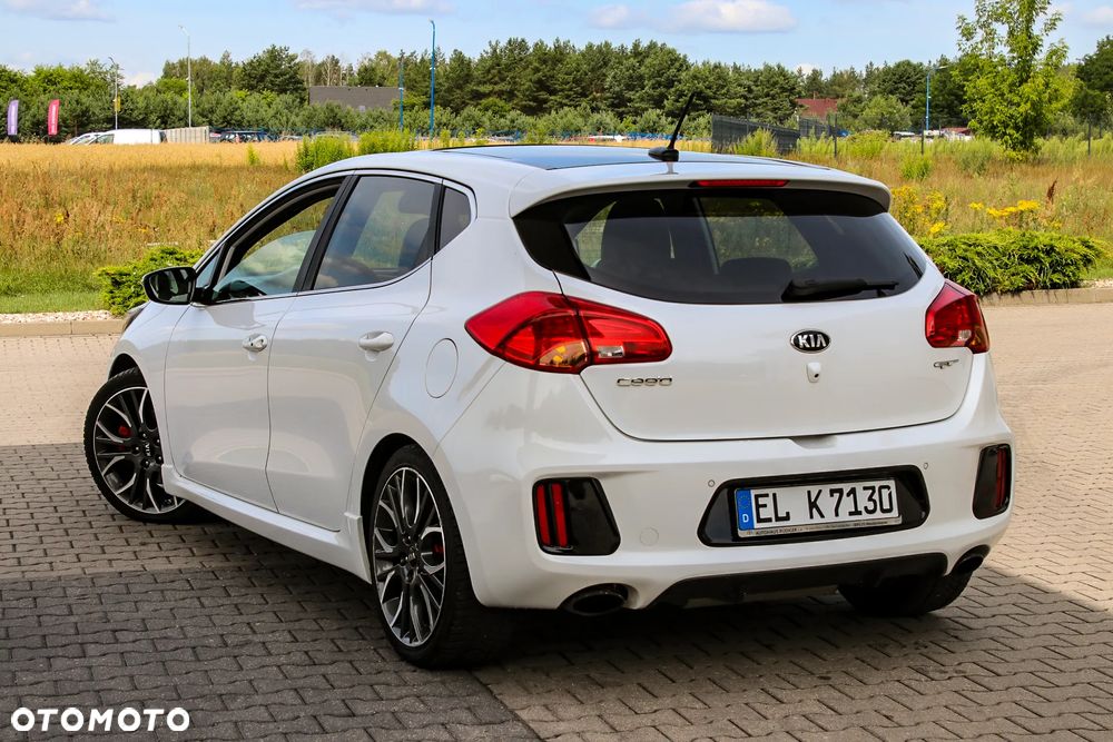 Kia Ceed 1.6 T-GDI GT-Track - 7