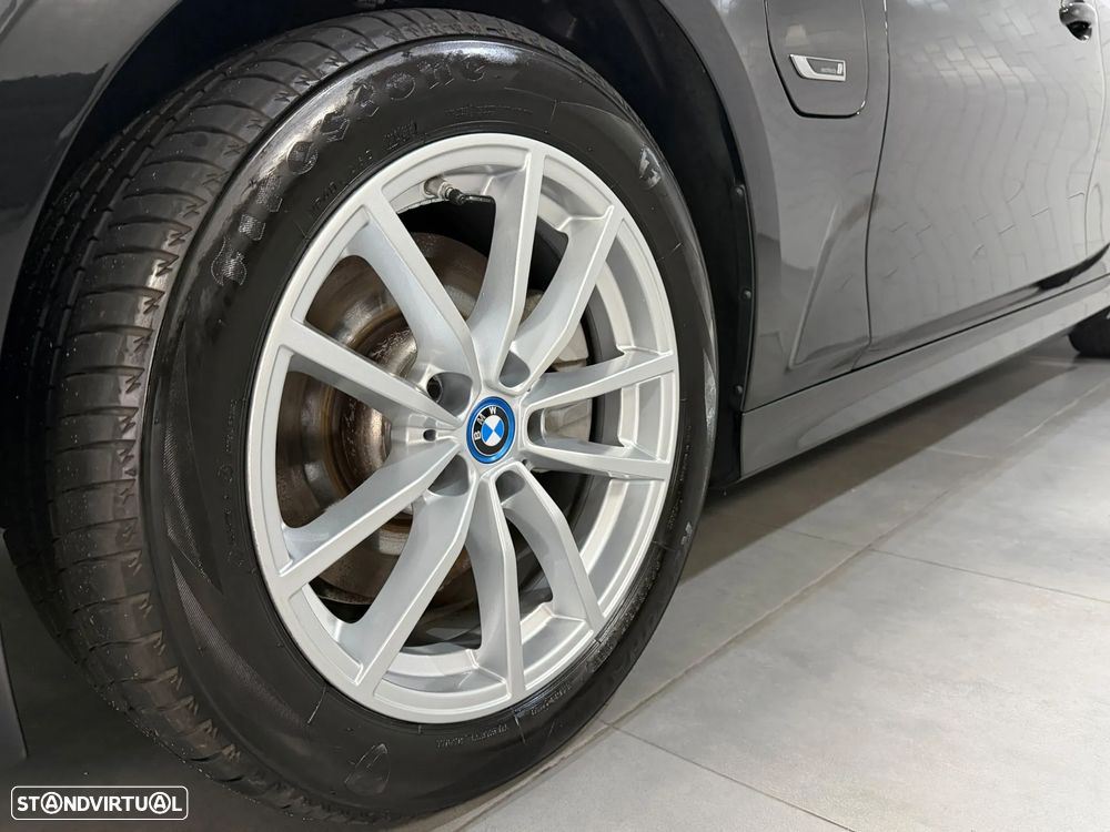 BMW 320 e Corporate Edition Auto - 9