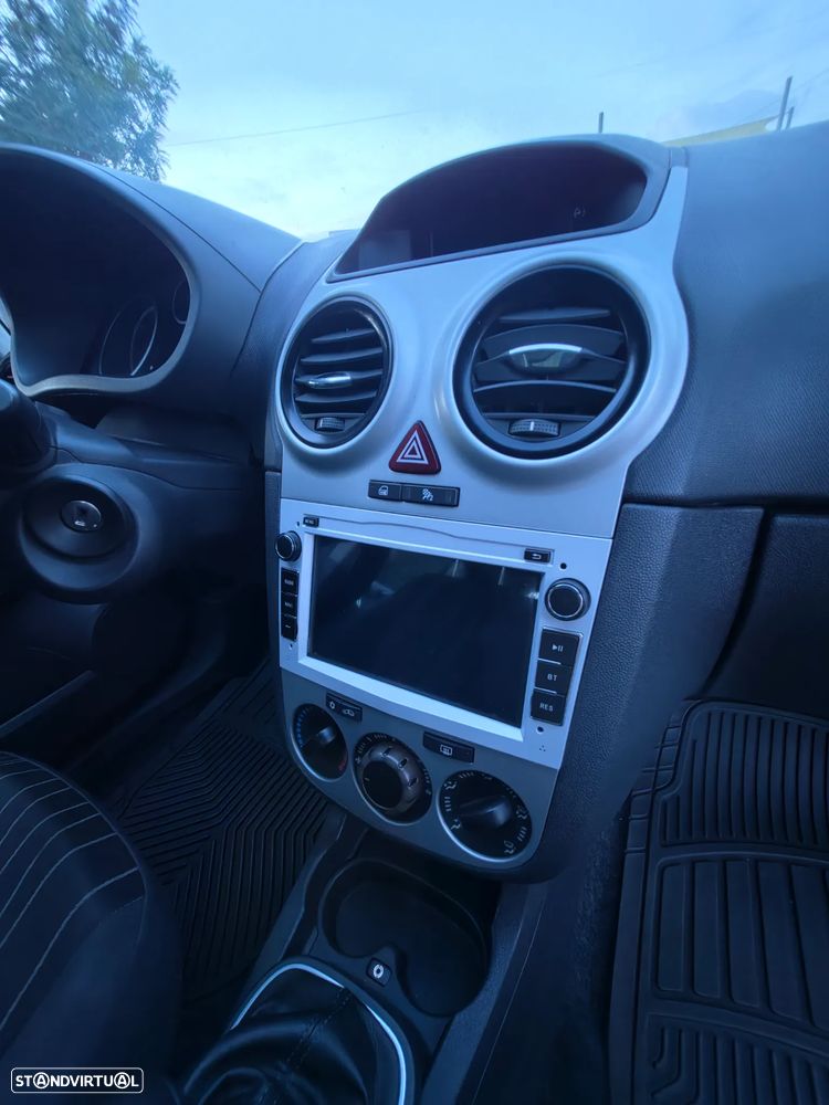 Opel Corsa 1.3 CDTI Enjoy EcoFLEX - 16