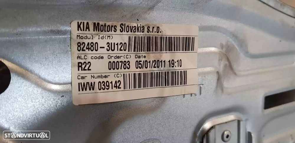 ELEVADOR DE VIDRO FRONTAL DIREITO KIA SPORTAGE 2011 -824803U120 - 1