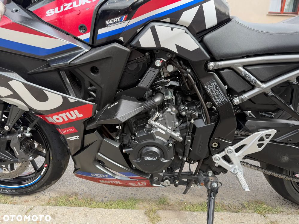 Suzuki GSX-R - 14