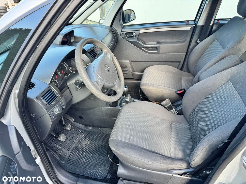 Opel Meriva - 25