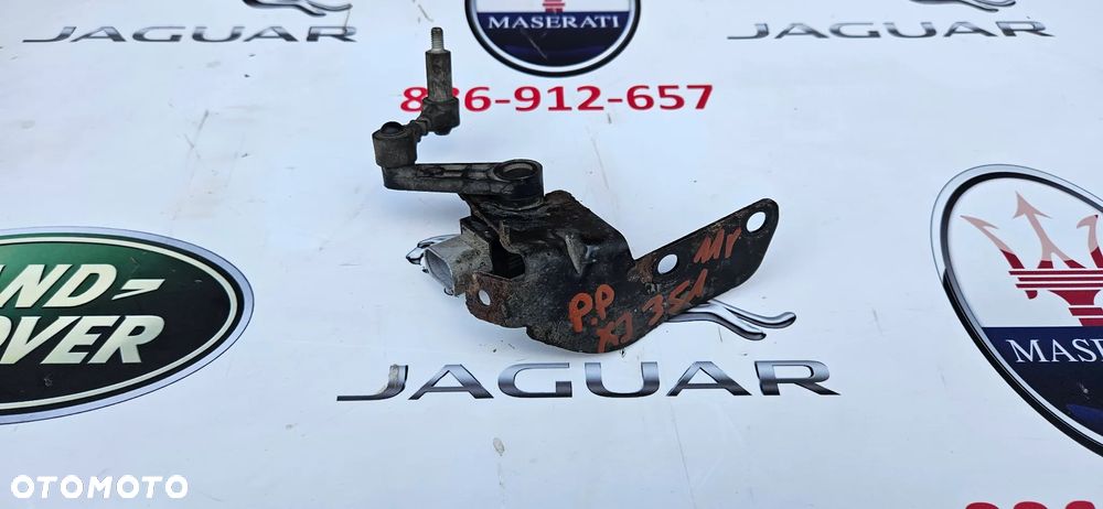 Jaguar XJ 351 2010-2015 Czujnik poziomowania świateł xenon przód prawy AW93-3C280-AC - 2