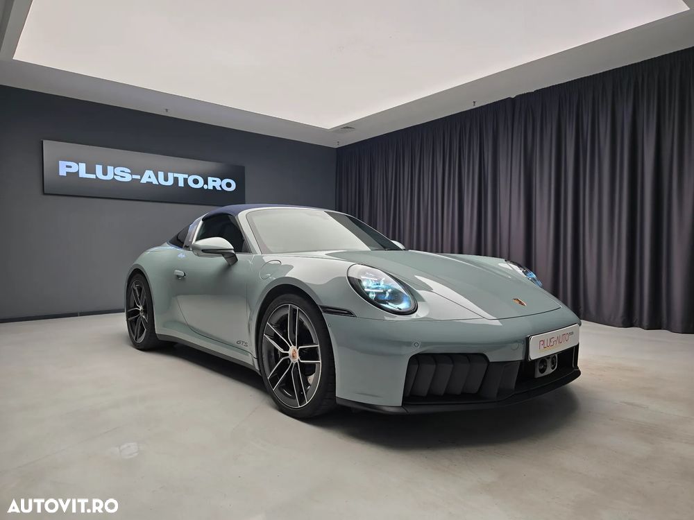 Porsche 992 - 9