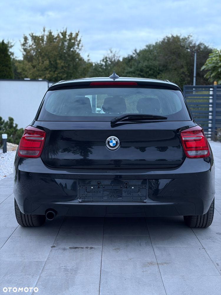 BMW Seria 1 - 33