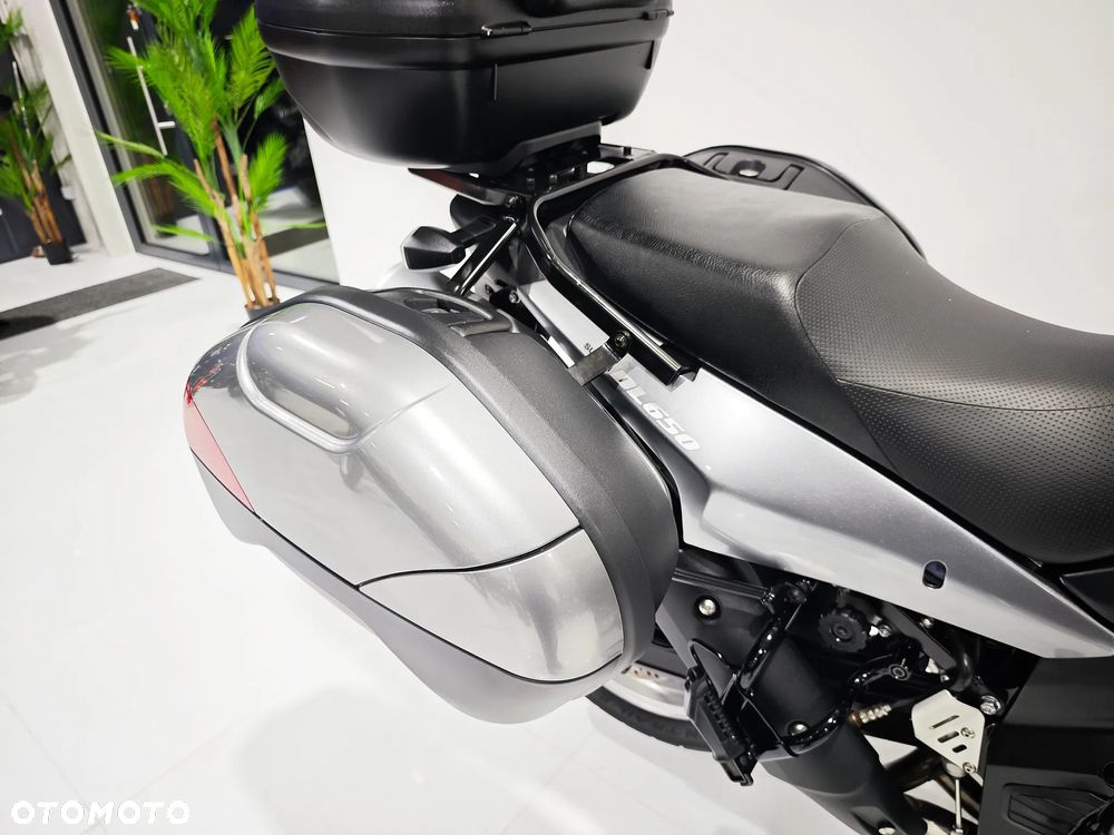 Suzuki V-STROM - 17