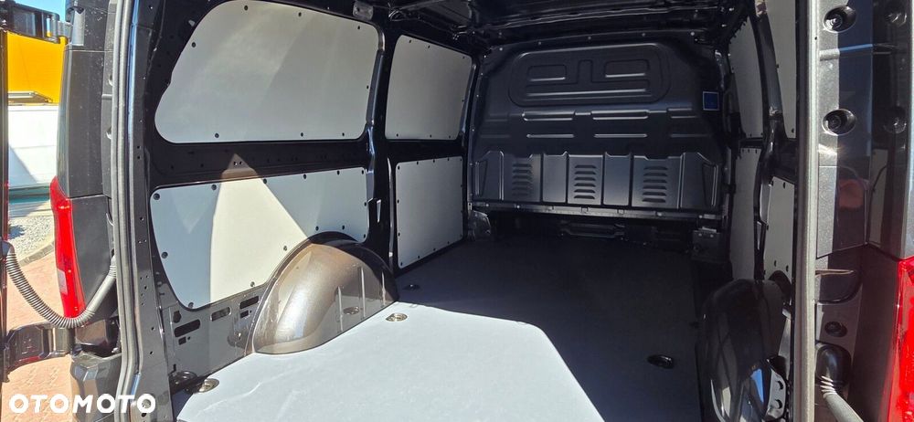 Mercedes-Benz vito Vito - 13
