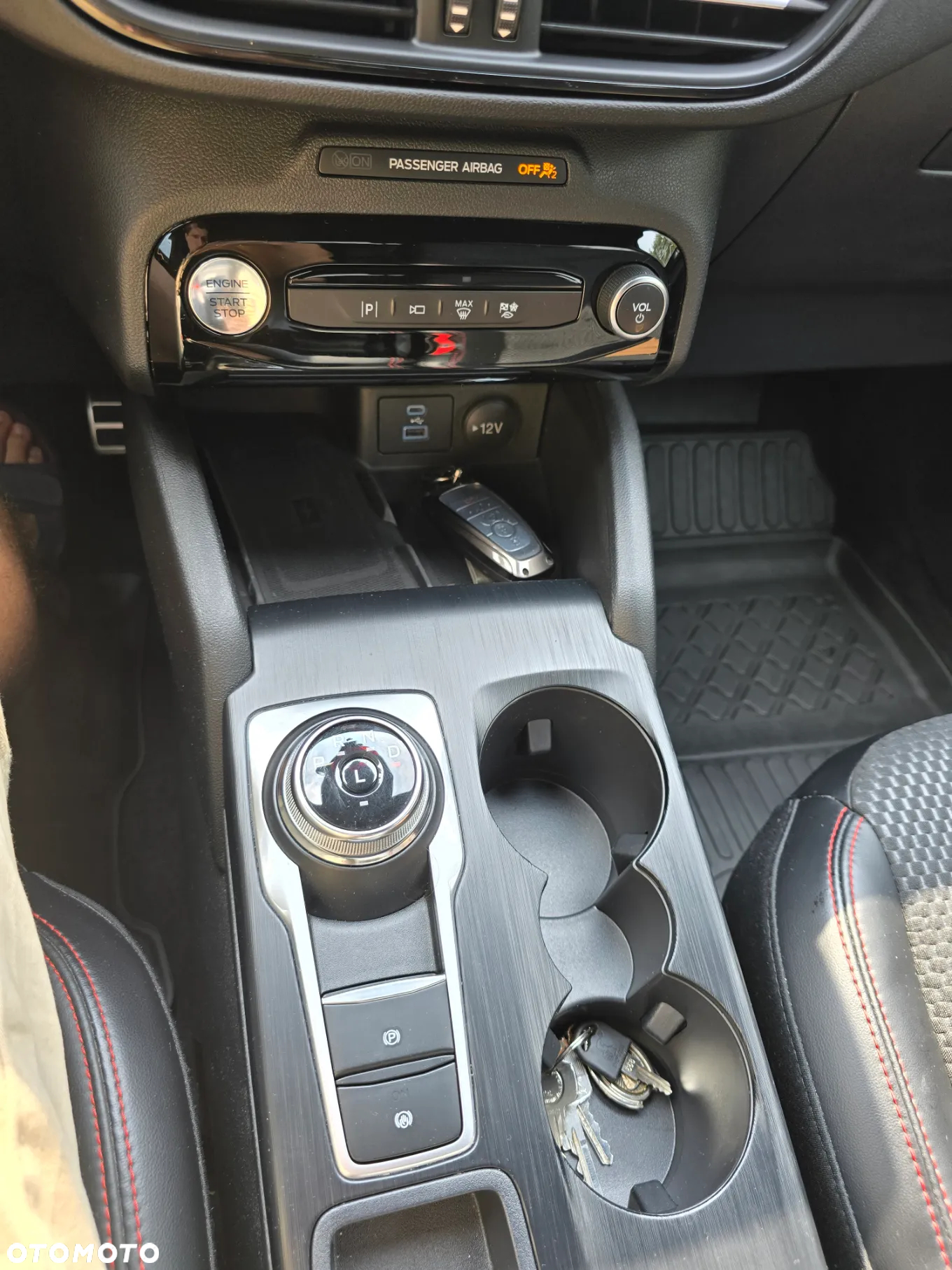 Ford Escape 2.5 FHEV AWD ST-Line X - 26
