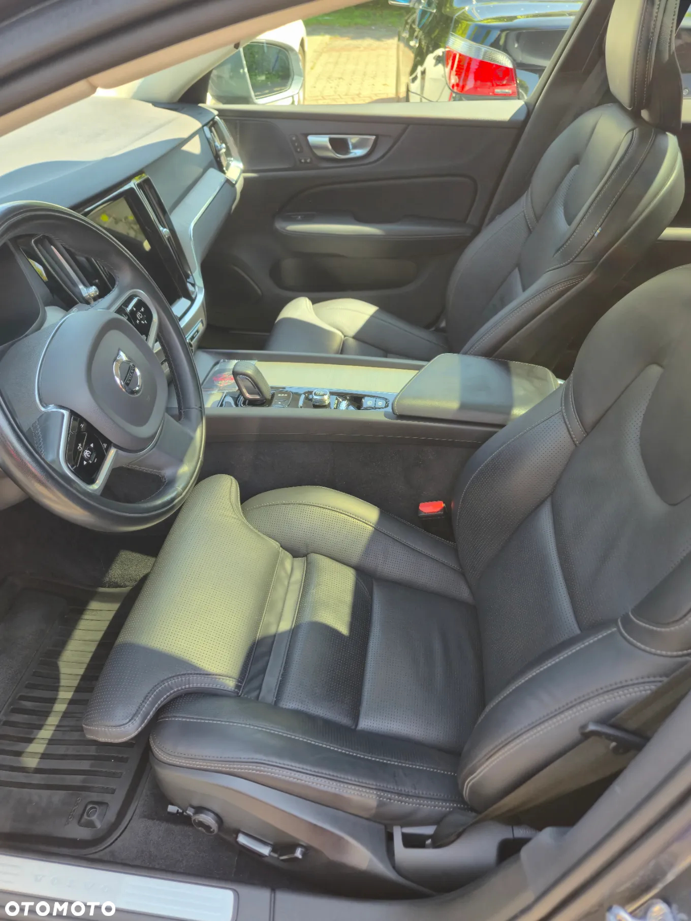 Volvo V60 Cross Country Pro B5 B AWD - 20