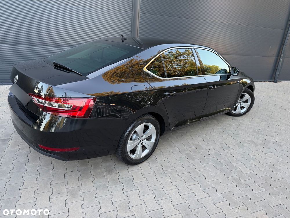 Skoda Superb 2.0 TDI Ambition DSG7 - 7