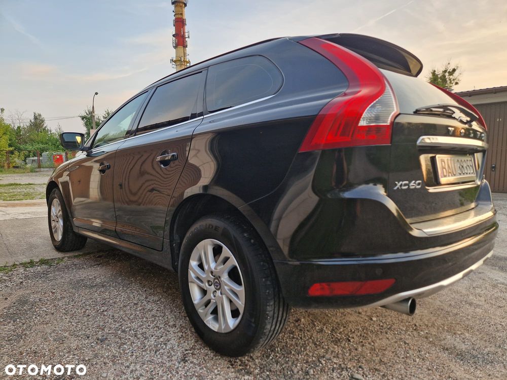 Volvo XC 60 D4 Geartronic Momentum - 14