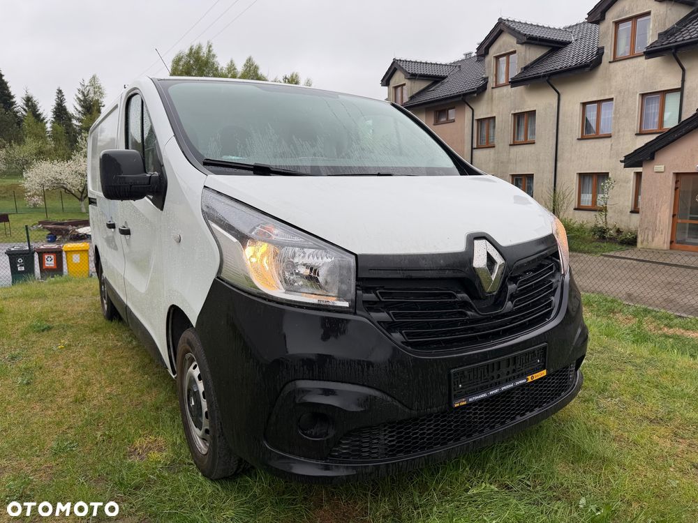 Renault Trafic - 1