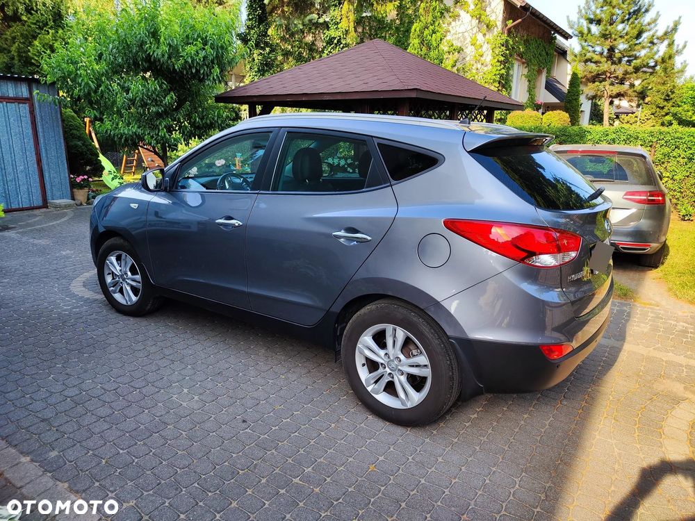 Hyundai ix35 2.0 CRDi Premium 4WD - 2
