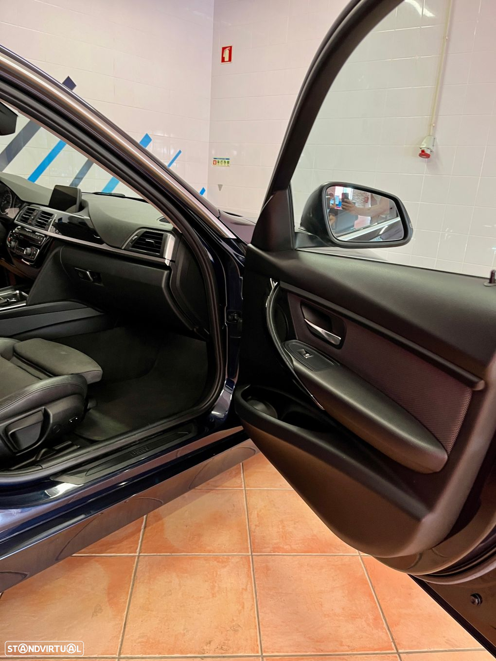 BMW 318 d Touring Advantage - 29