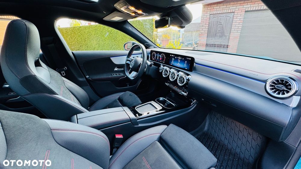 Mercedes-Benz CLA 250 4Matic 8G-DCT Edition AMG Line - 15