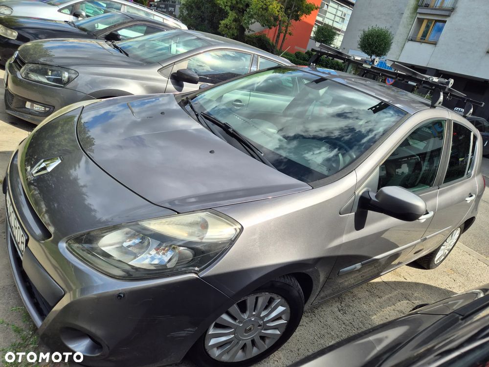 Renault Clio 1.2 16V Night&Day - 4