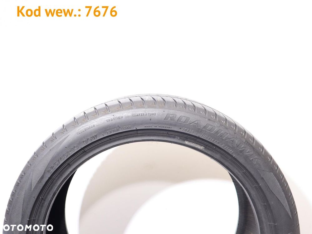 Firestone Roadhawk - 225/45 R19 - 4