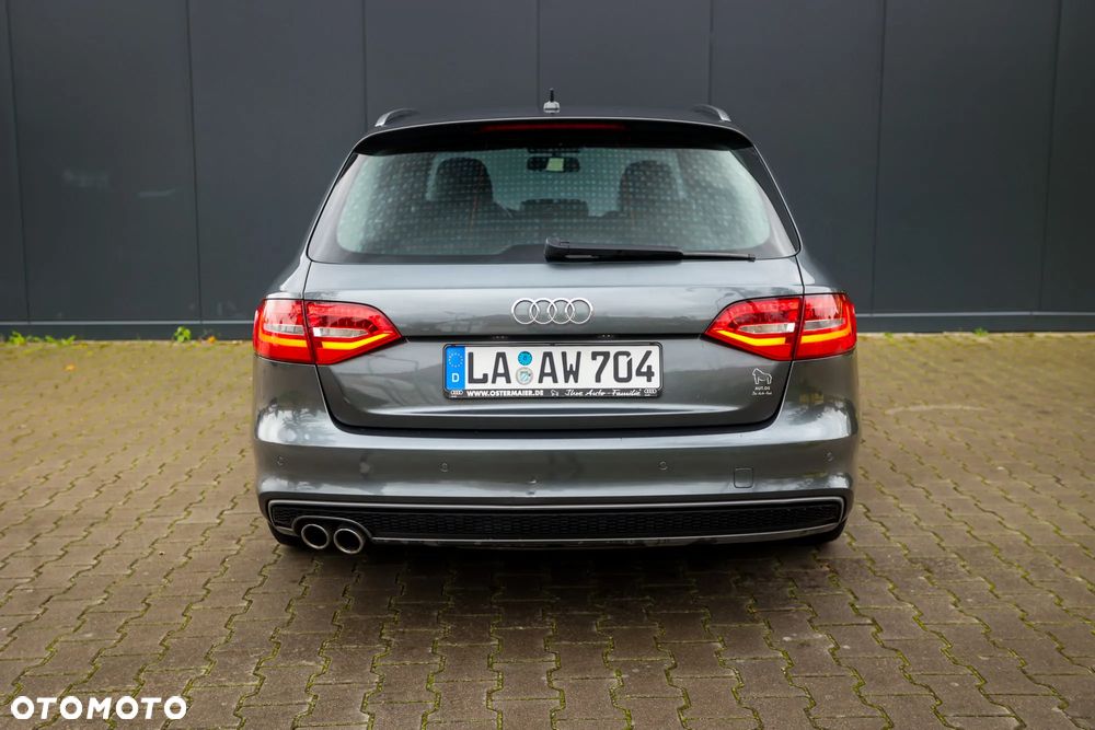 Audi A4 2.0 TDI DPF S line Sportpaket - 14