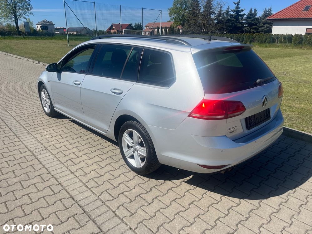 Volkswagen Golf 2.0 BlueTDI Comfortline - 16