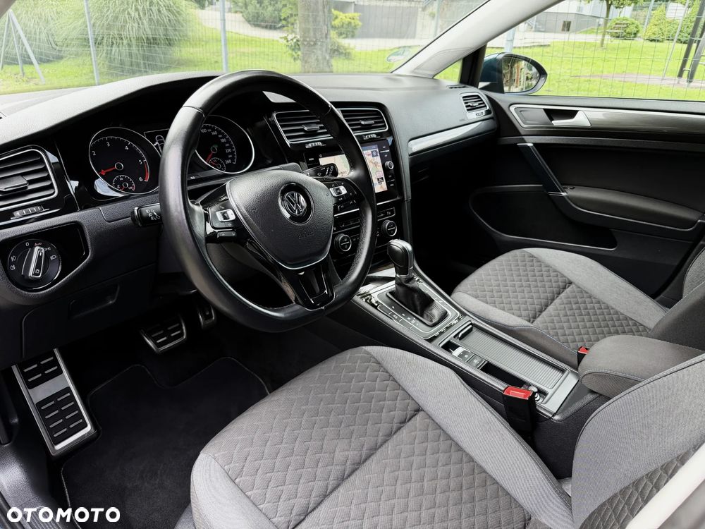 Volkswagen Golf 1.6 TDI DSG Join - 11