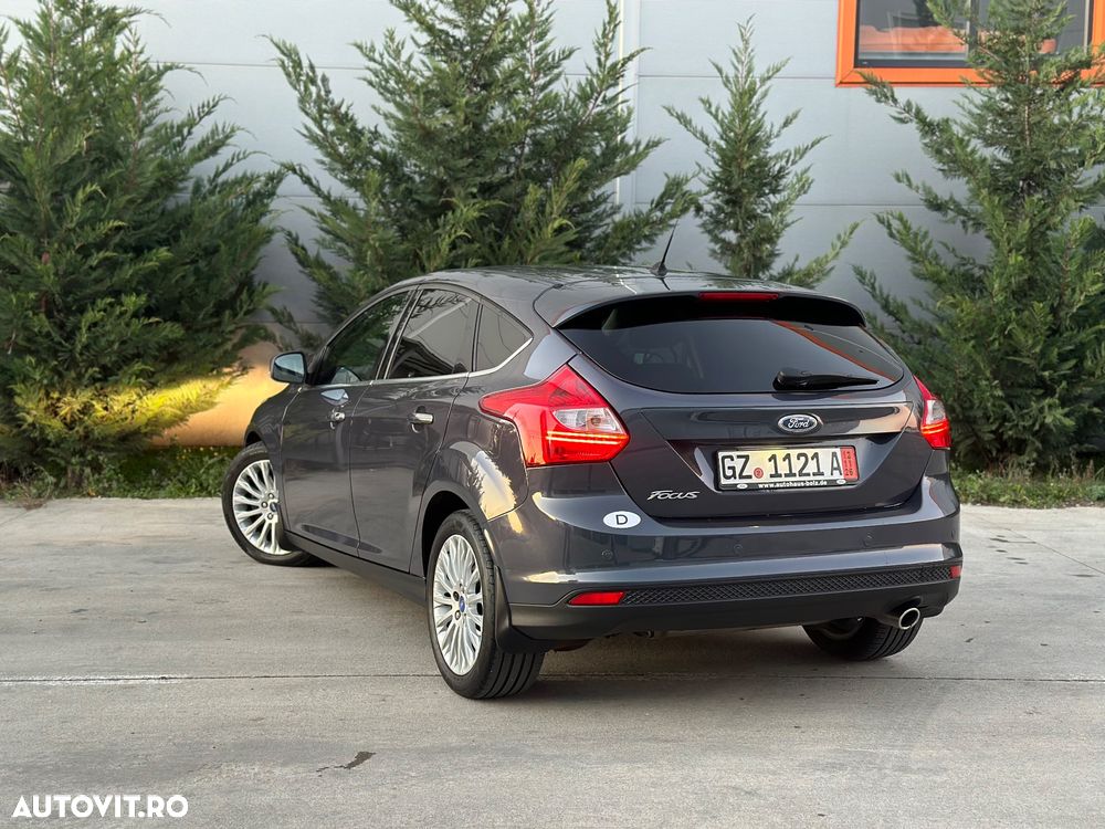 Ford Focus 2.0 TDCi DPF Titanium - 3