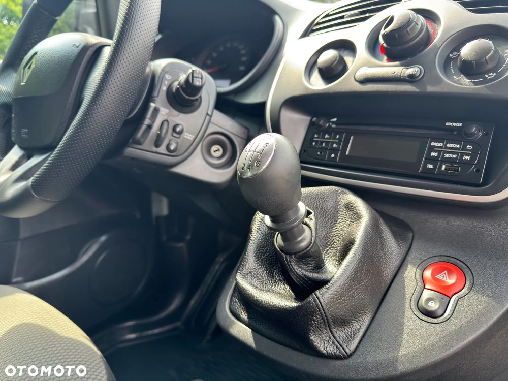 Renault Kangoo L1 - 24